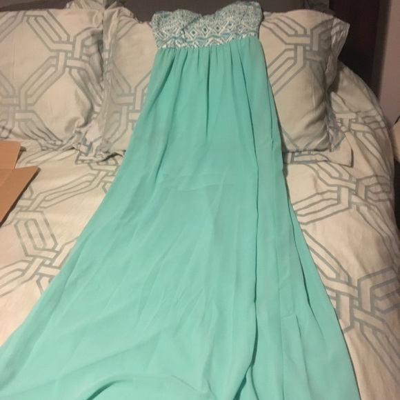 Dresses & Skirts - Style Rack NWOT S teal strapless dress.
